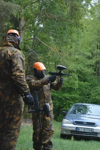 Galeria paintball 18
